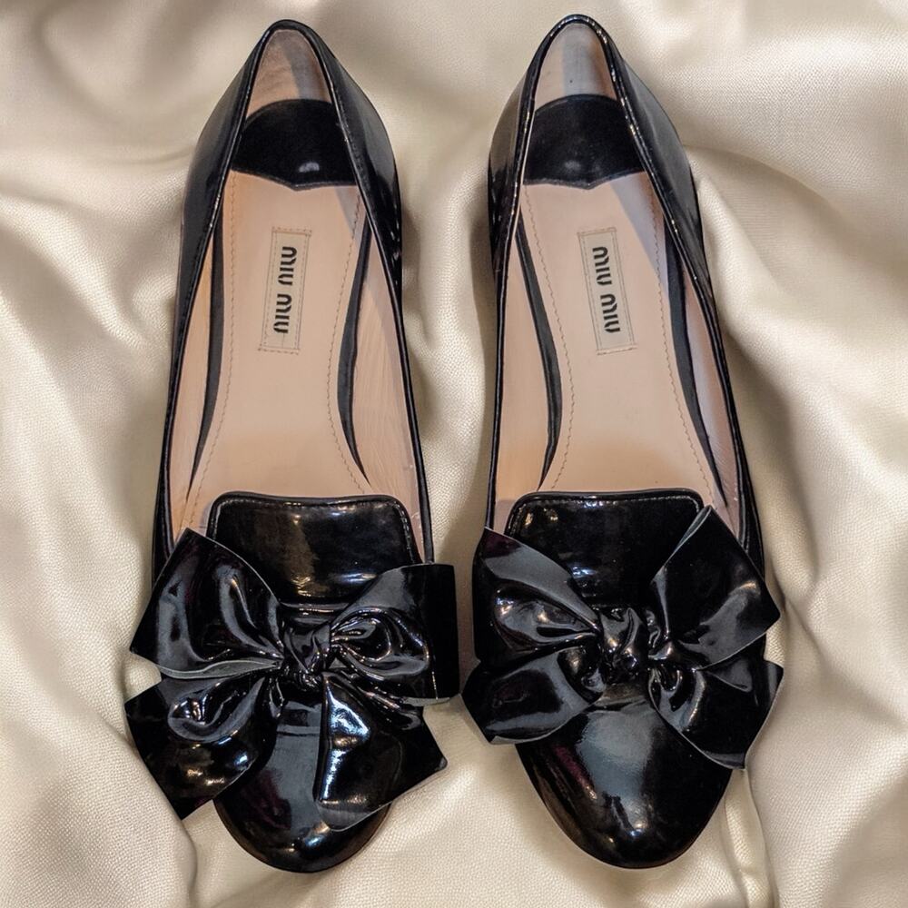 Miu Miu Black Patent Bow Ballet Flats Rhinestone Heel Size 38.5 EU US 8.5
